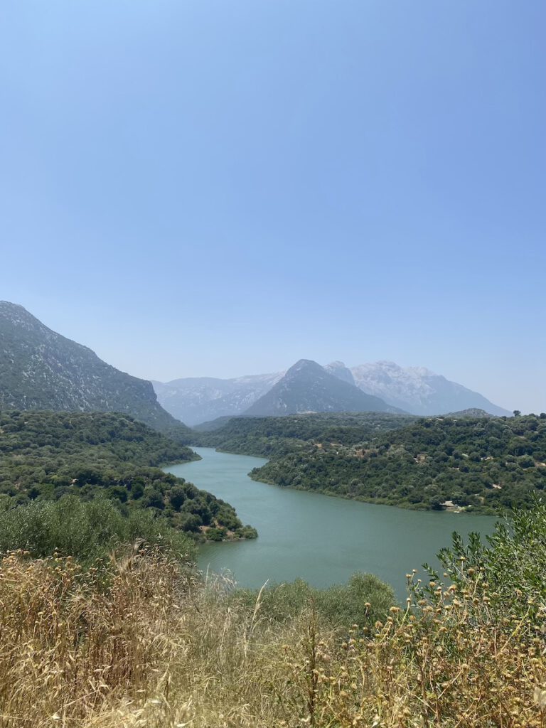 Bergsee auf Sardinien